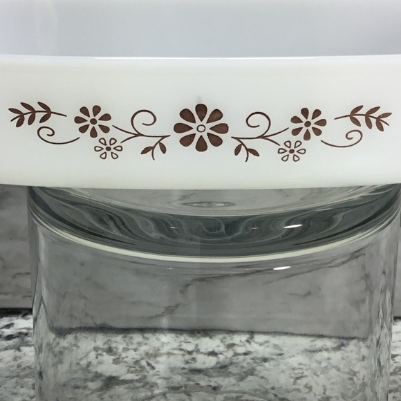 Vintage Dynaware Pyr-o-rey Casserole Dish - Picture 5 of 11